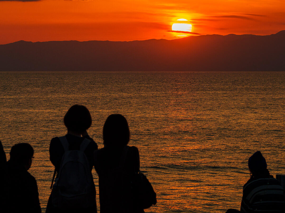 20251107稲村ヶ崎_夕日A7R09996-Edit のコピー.jpg