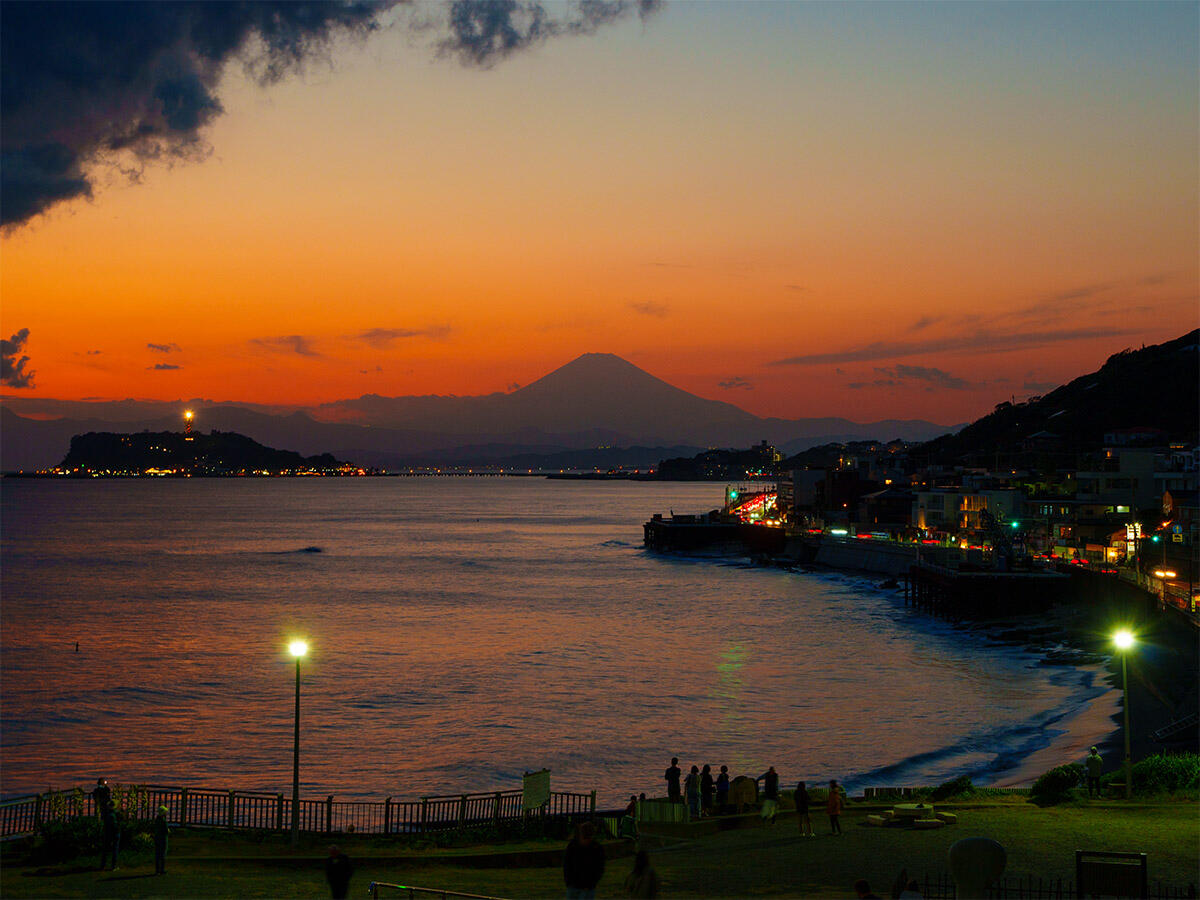 20251107稲村ヶ崎_夕日A7R09738-Edit のコピー.jpg