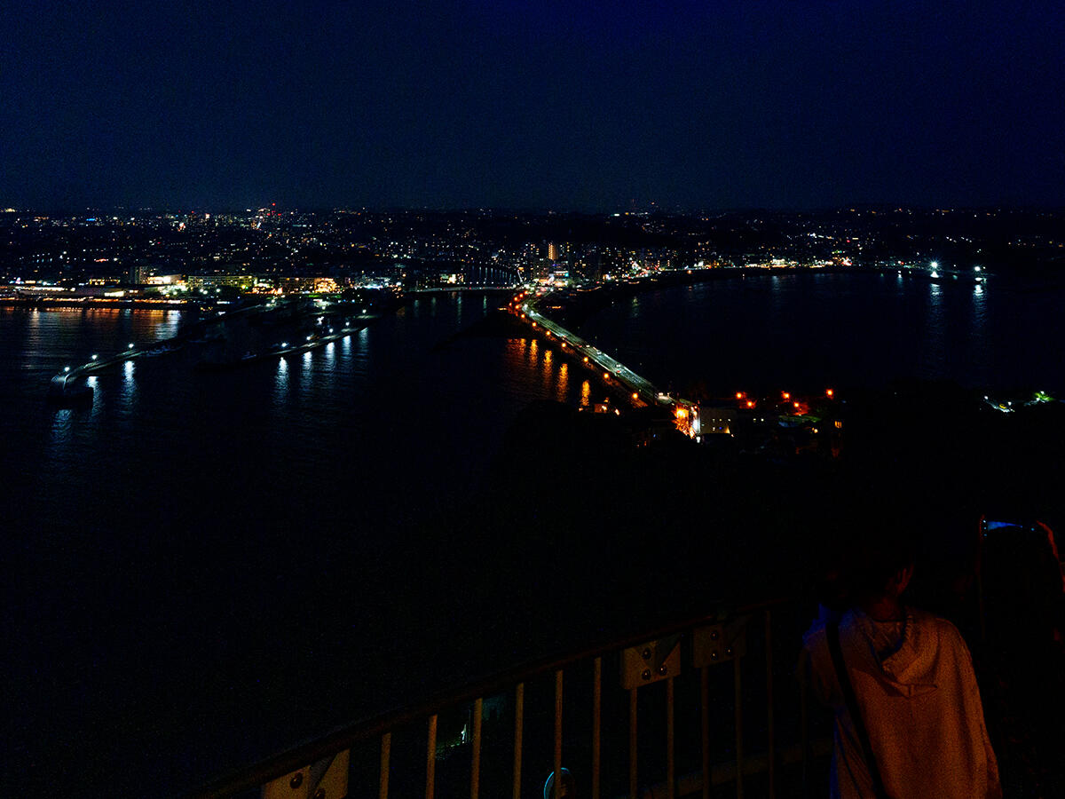 20250821江の島灯篭A7R06148-Edit のコピー.jpg